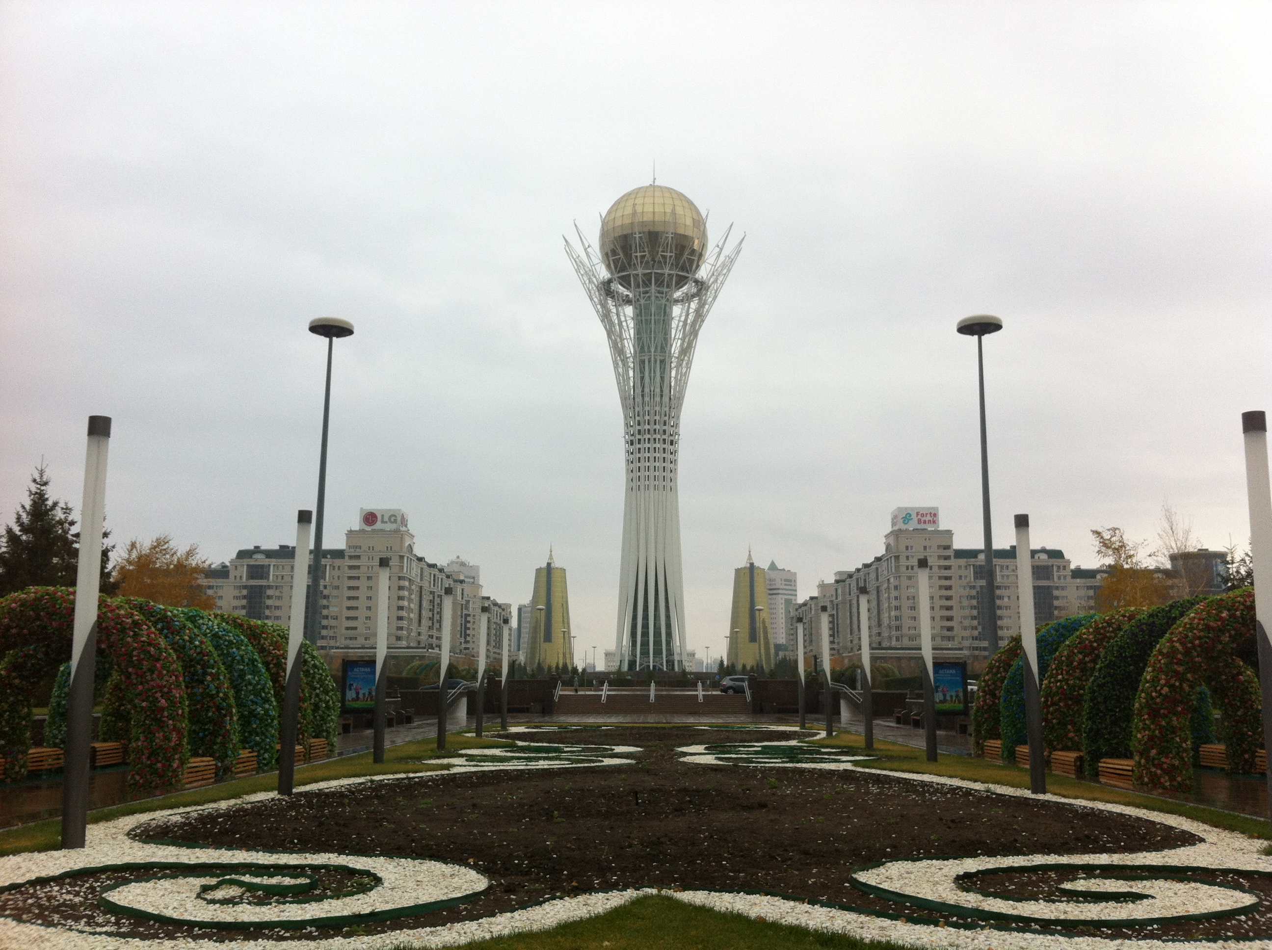 努爾-蘇丹的巴伊傑列克觀景塔