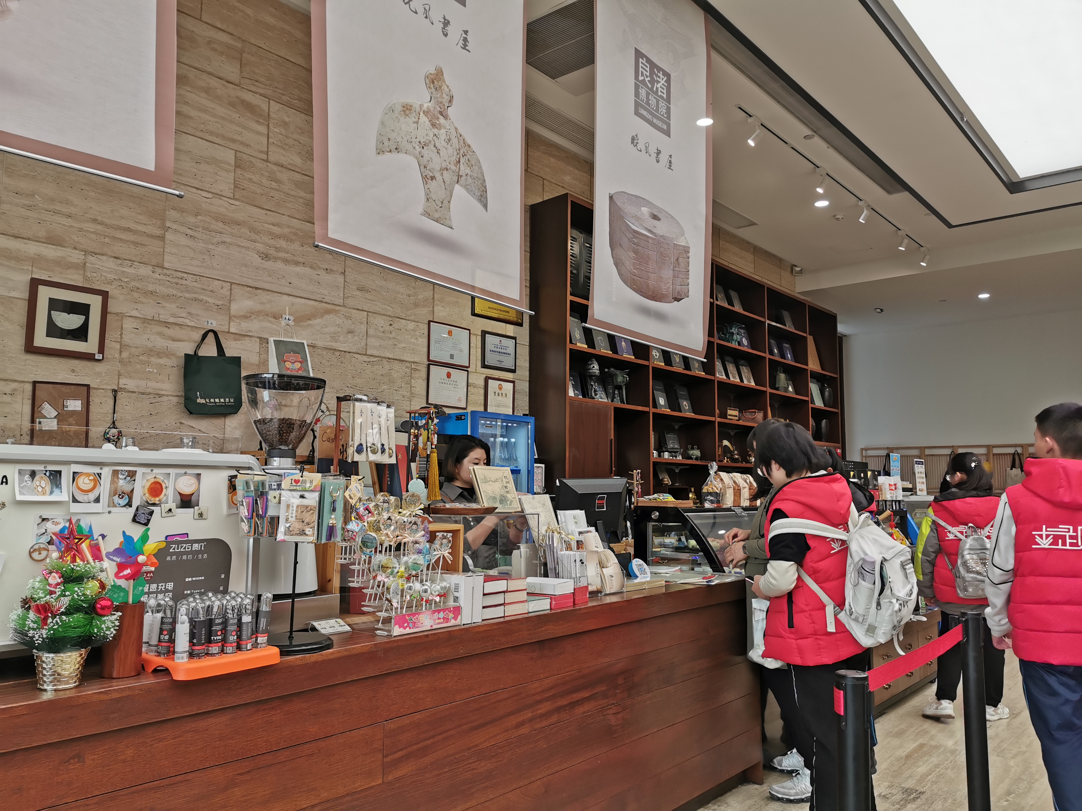 【幻覺嚟嘅啫】凡事謁拜谷歌大神，會令您變成「懂王」？