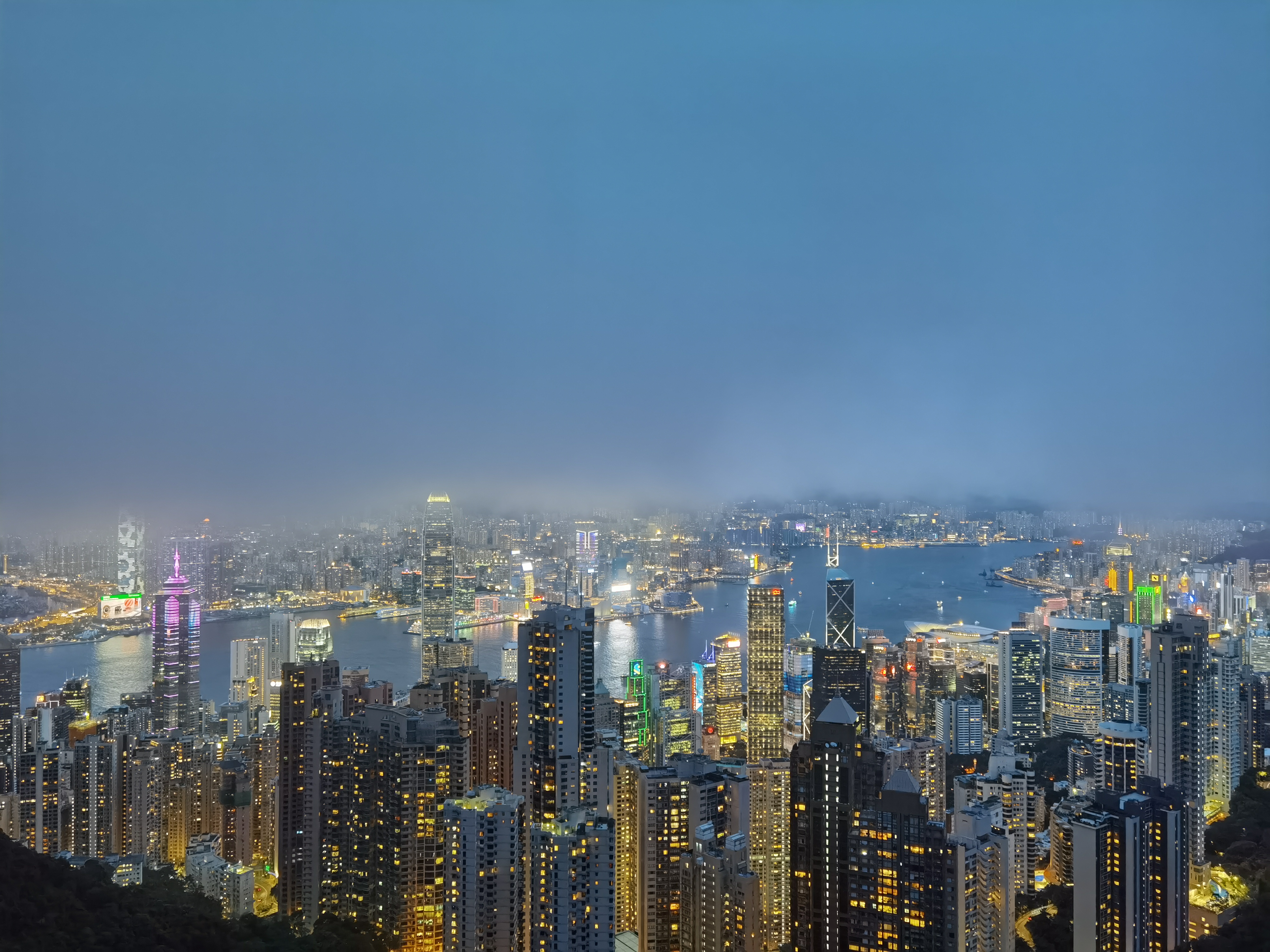 【8月14日】亞洲金融風暴：香港血戰索羅斯