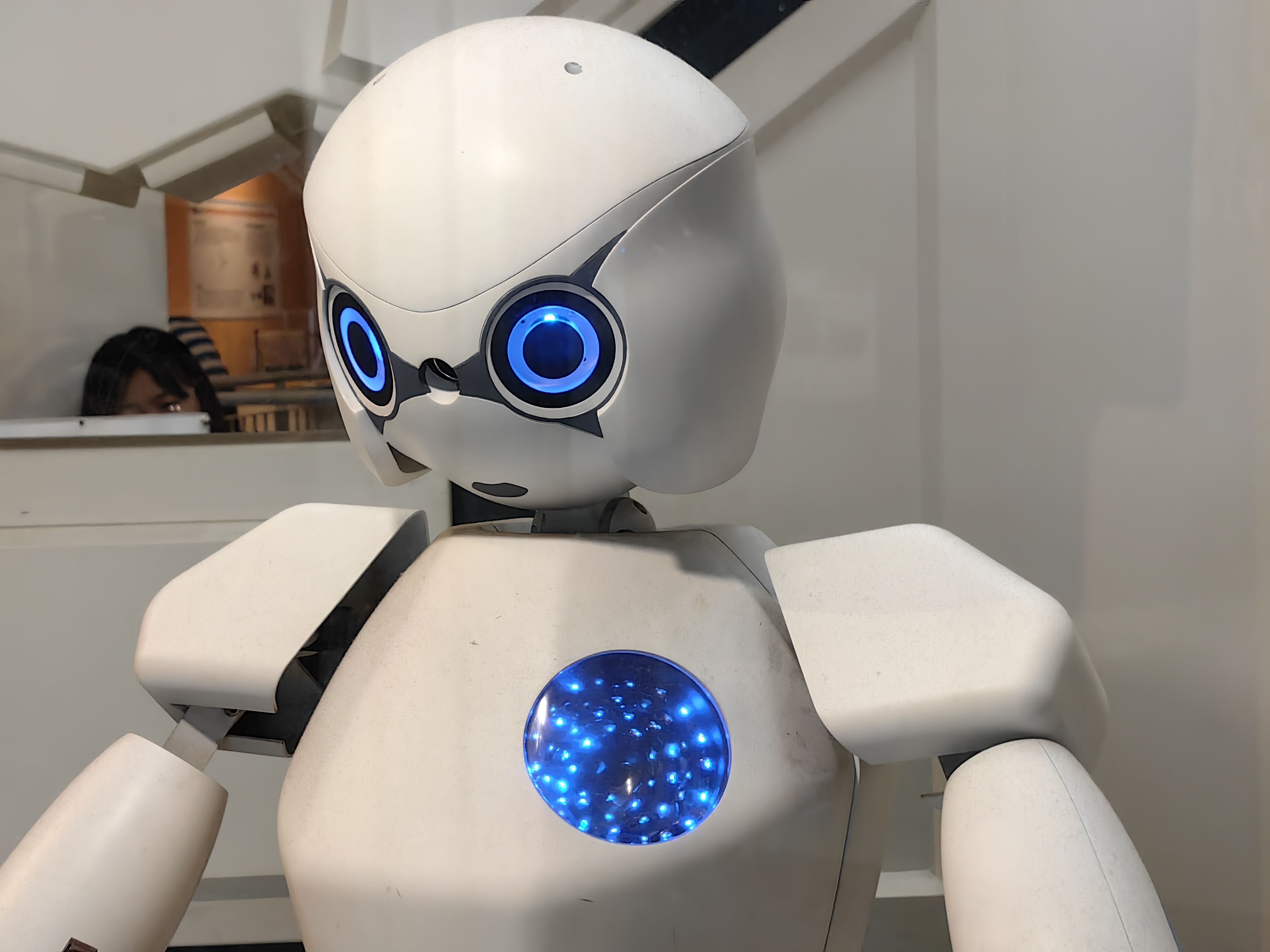 【最大的敵人是自己】誰能令AI崩潰？人工智能生成的內容可以！