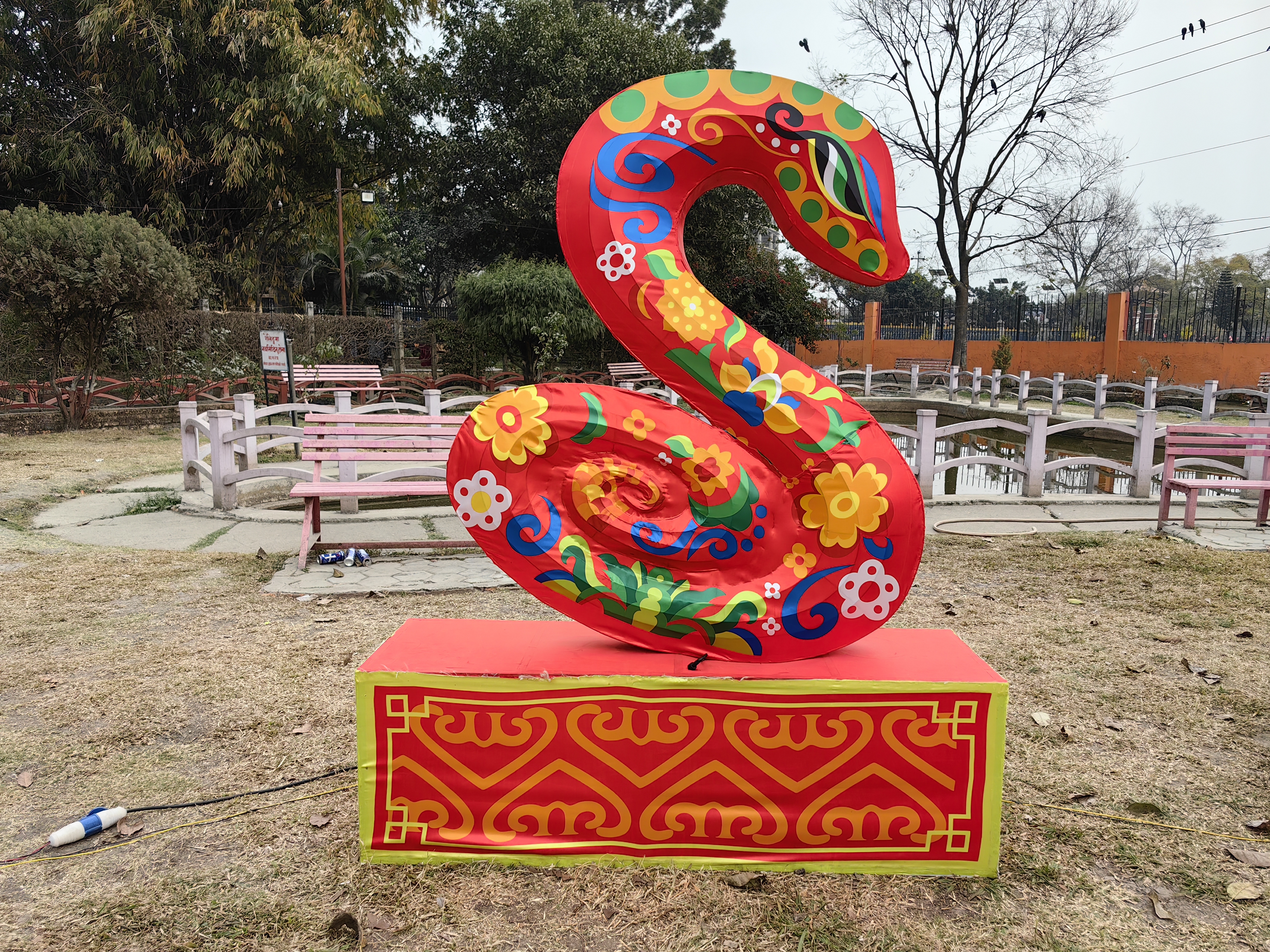 【十二生肖】理財必讀：香港股市在2025乙巳蛇年的「運程」